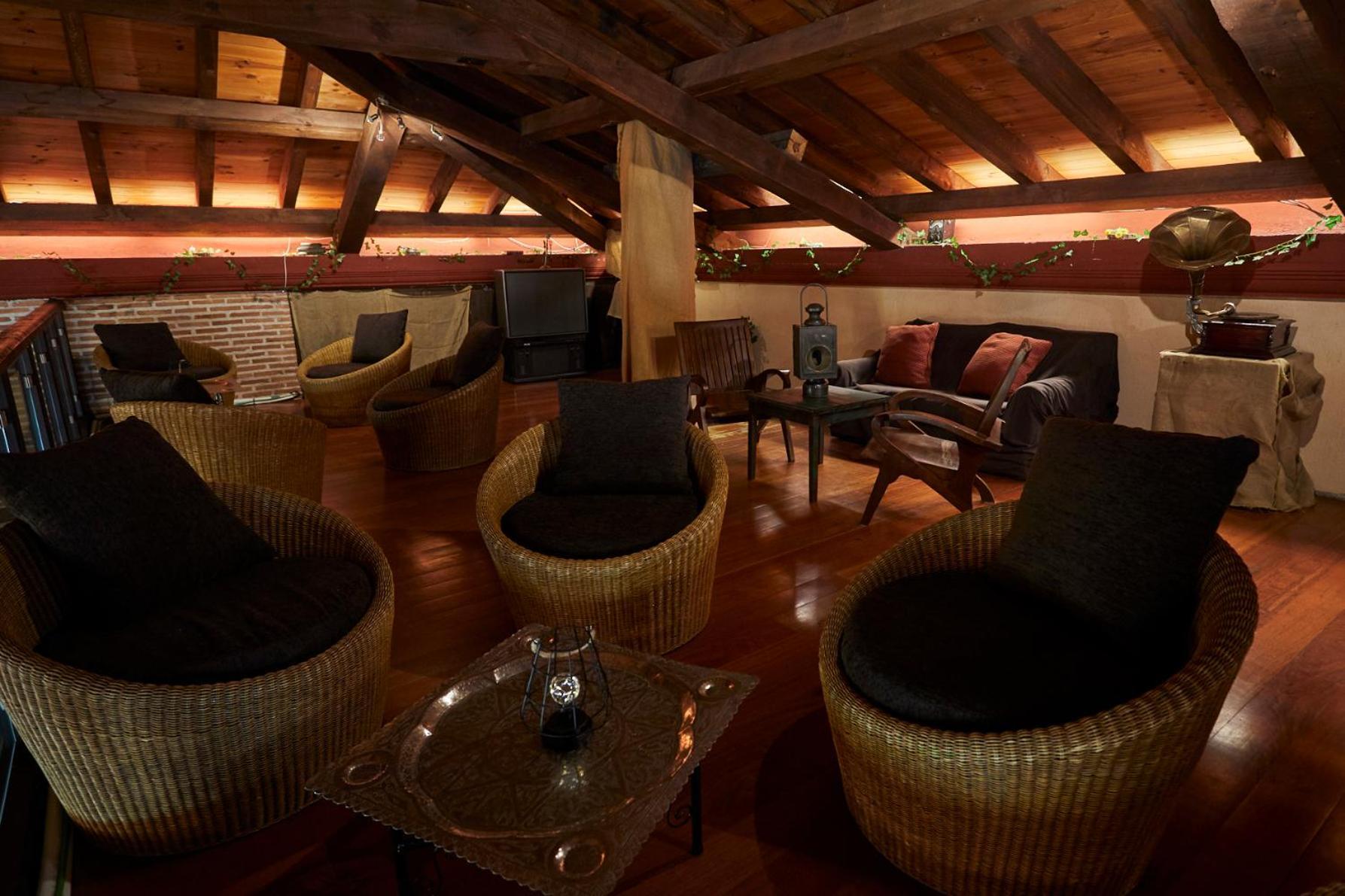 Hotel El Mirlo Blanco กันเดเลดา ภายนอก รูปภาพ